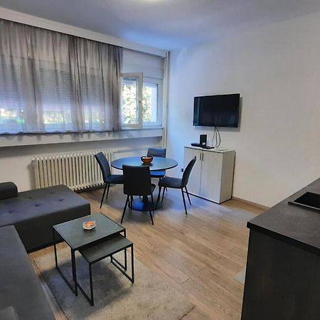 Apartman Pavlovic 1 Dedinje Екстер'єр фото